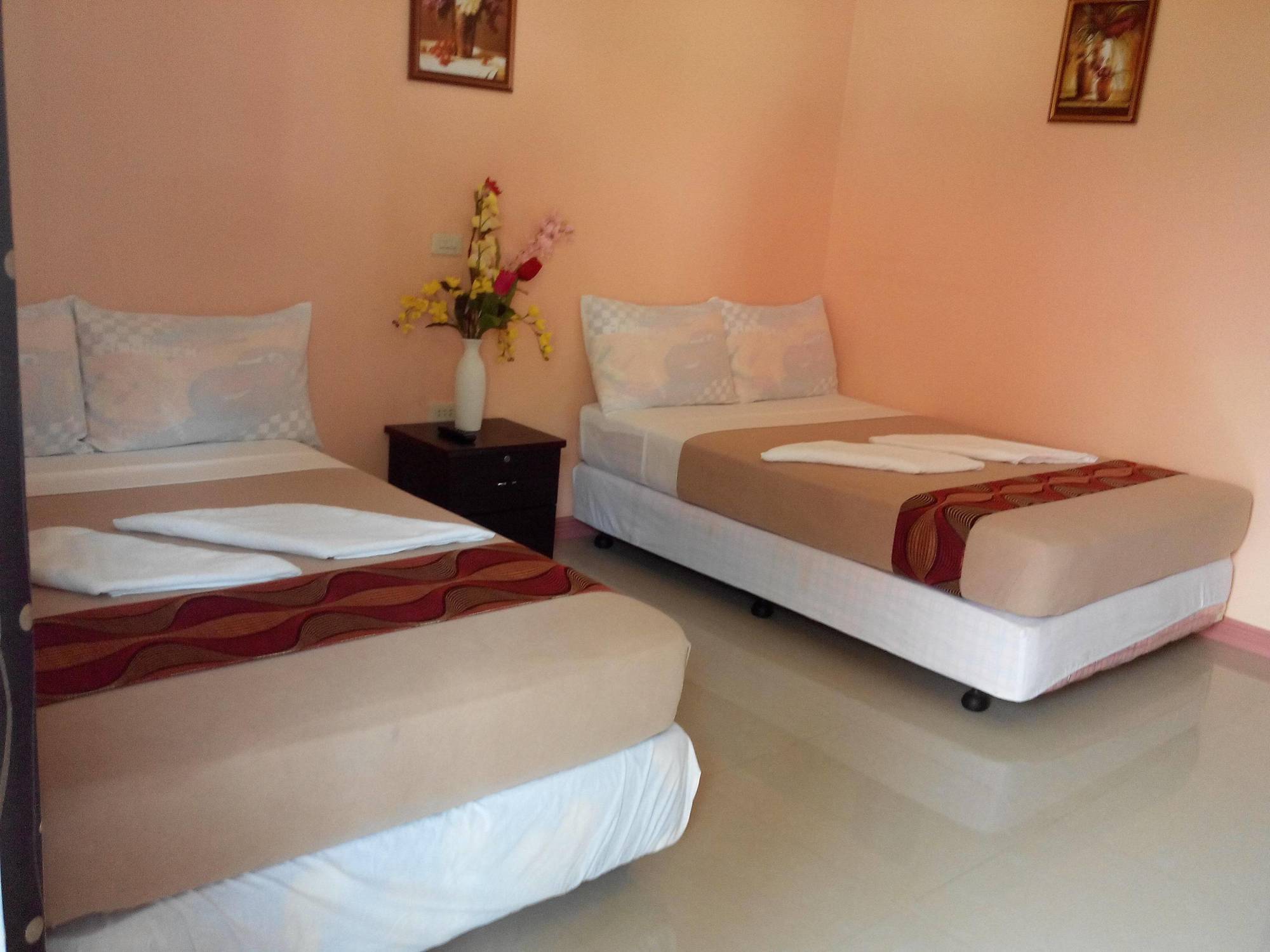 Dreamland Beach Resort Naasag Exterior photo
